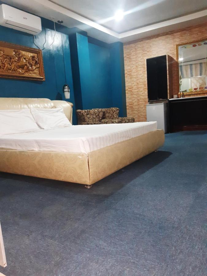אנגלס 999 Hotel מראה חיצוני תמונה